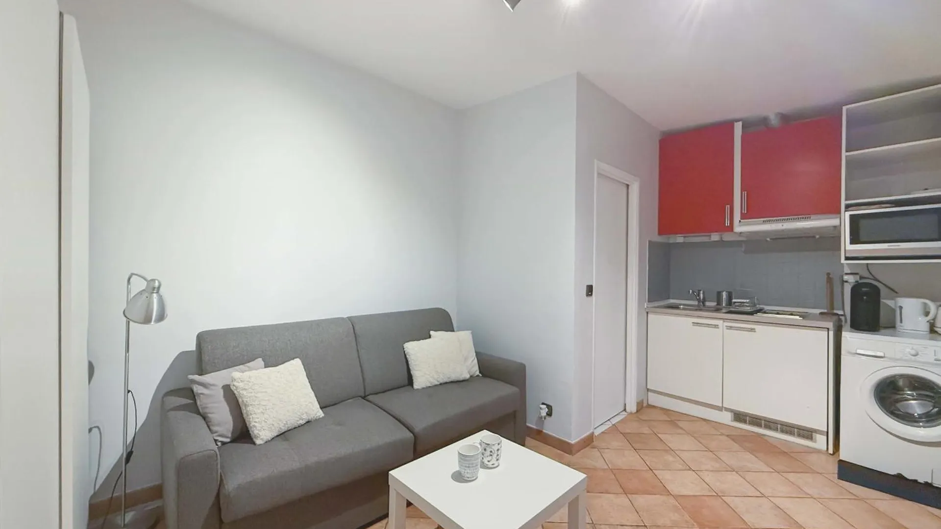 Flexliving - Studio - Diderot Paris Apartment
